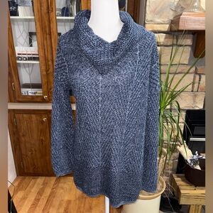 EIGHT EIGHT EIGHT SIZE LARGE COZY BLUE LOOSE KNIT COWL NECK TUNIC LENGTH SWEATER